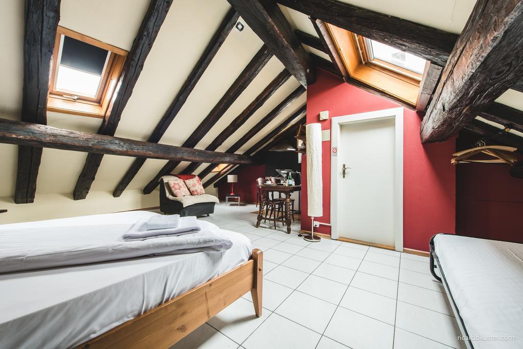 Aux Chambres Du Banneret Neuchâtel Værelse billede